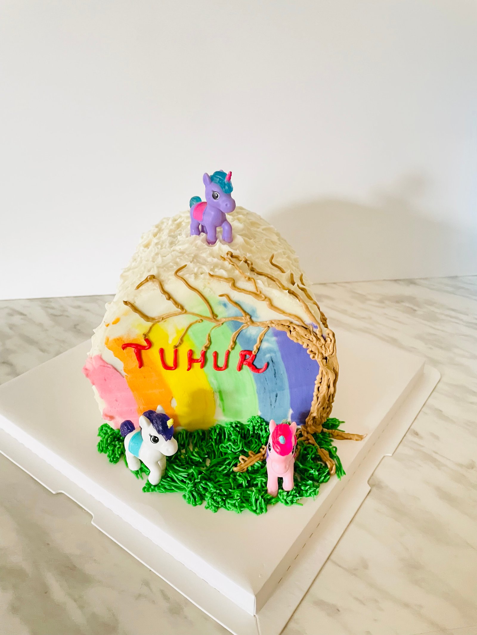 Unicorn birthday cake